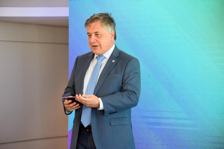 Presentación del ministro Omar Paganini Habla el ministro Omar Paganini