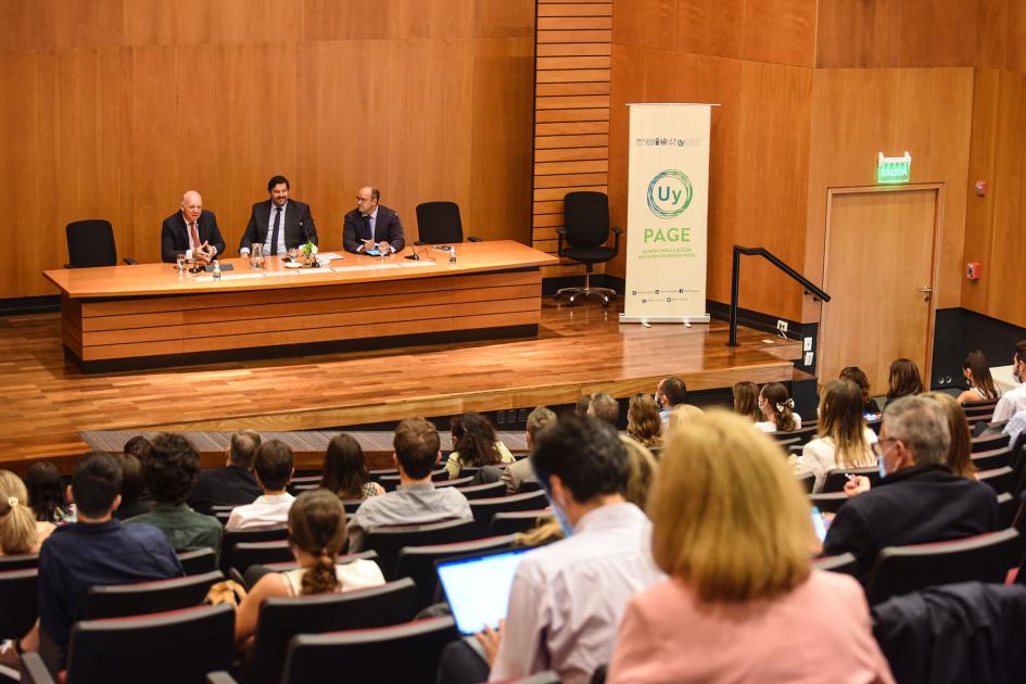 El evento se desarrolló en el anexo de Torre Ejecutiva Público y mesa de autoridades