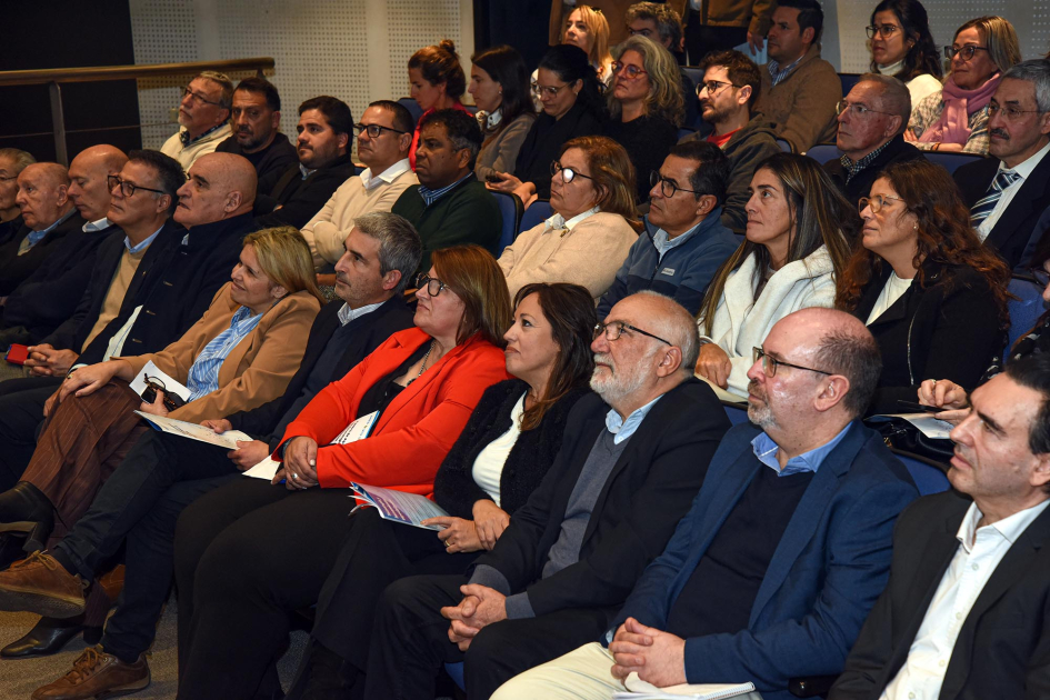 Público sentado Público sentado