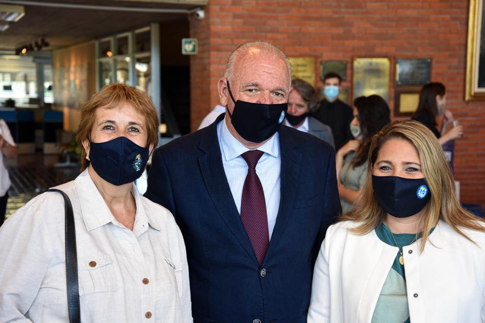 Subsecretario Walter Verri, directora Susana Pecoy y encargada de despacho de Dinapyme, Ana Antía Subsecretario Walter Verri, directora Susana Pecoy y encargada de despacho de Dinapyme, Ana Antía