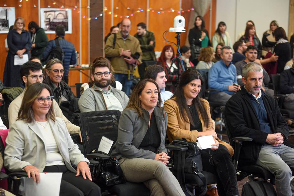 Público de la actividad Público de la actividad, sentado
