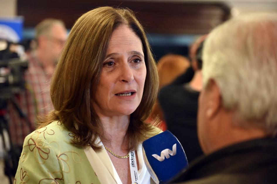 Elisa Facio Elisa Facio