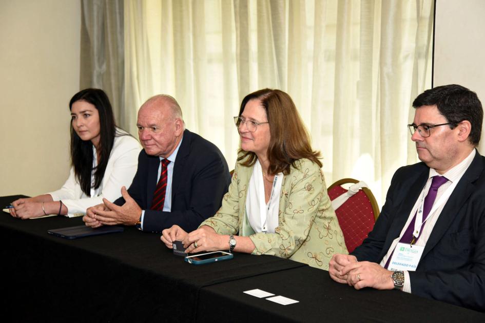 Celeste Elhordoy, Walter Verri, Elisa Facio y Fitzgerald Cantero