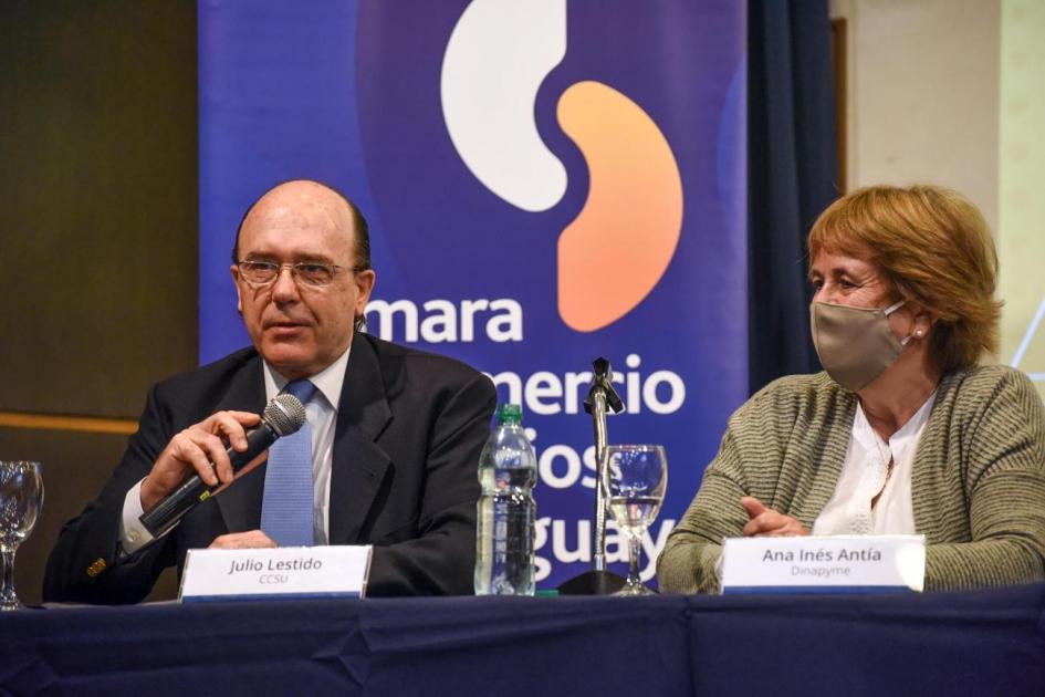 Julio César Lestido en la presentación de campaña del MIEM Poné tu energía en la eficiencia