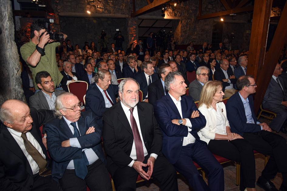 La celebración del Día de la Industria se desarrolló en el Club de los Industriales Público y autoridades asistentes al evento
