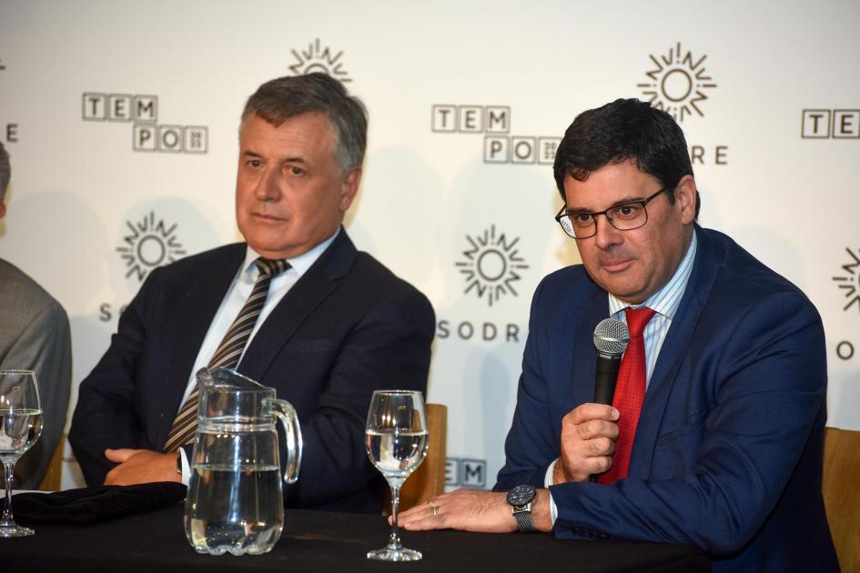 El director Fitzgerald Cantero haciendo uso de la palabra El director Fitzgerald Cantero haciendo uso de la palabra