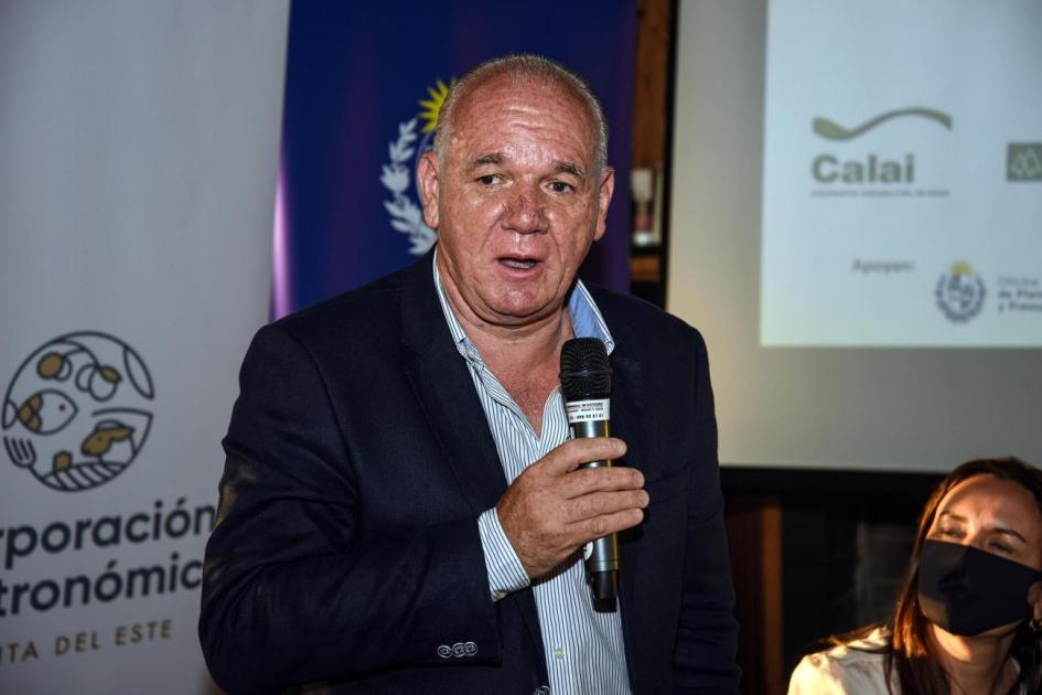 El subsecretario del MIEM, Walter Verri, en el lanzamiento de Cordero Esteño El subsecretario del MIEM, Walter Verri, en el lanzamiento de Cordero Esteño