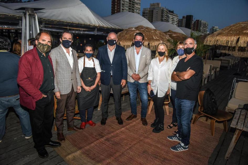 Autoridades y otros invitados presentes durante el lanzamiento de Cordero Esteño Autoridades y otros invitados presentes durante el lanzamiento de Cordero Esteño