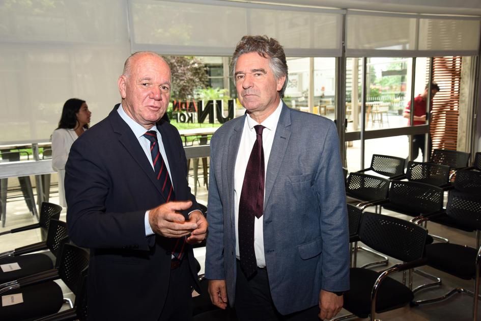 Subsecretario Walter Verri y ministro interino de Ambiente, Gerardo Amarilla Verri, junto a Amarilla