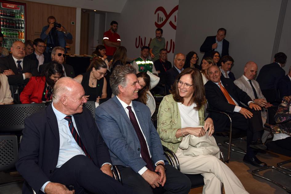 Autoridades participaron del evento Público; en primera fila, las autoridades