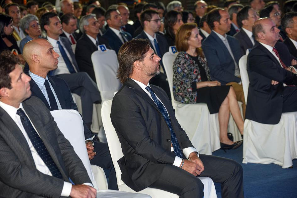En la actividad participó el presidente Luis Lacalle Pou Presidente Luis Lacalle Pou, en primera fila