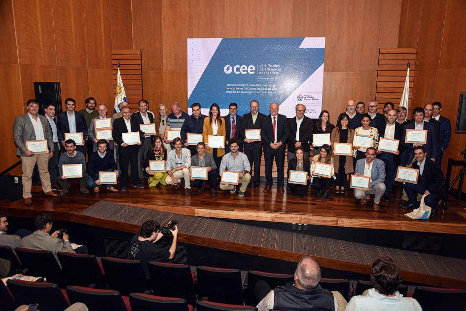 Beneficiarios de la edición 2022 de los Premios de Eficiencia Energética Beneficiarios de la edición 2022 de los Premios de Eficiencia Energética