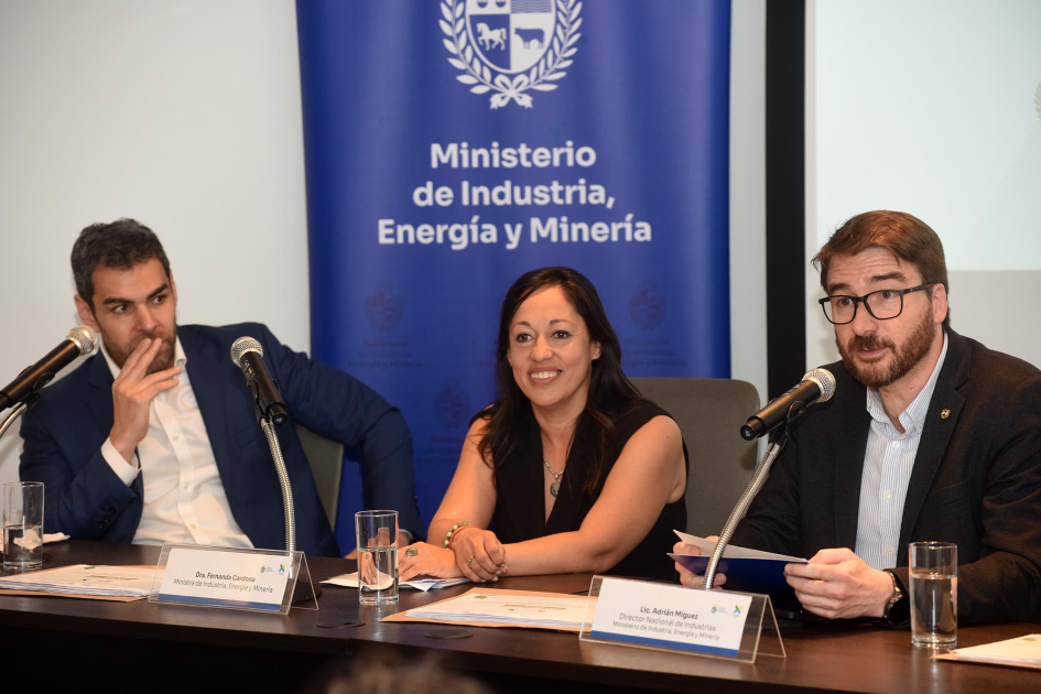 Nicolás Castellano, Fernanda Cardona y Adrián Míguez
