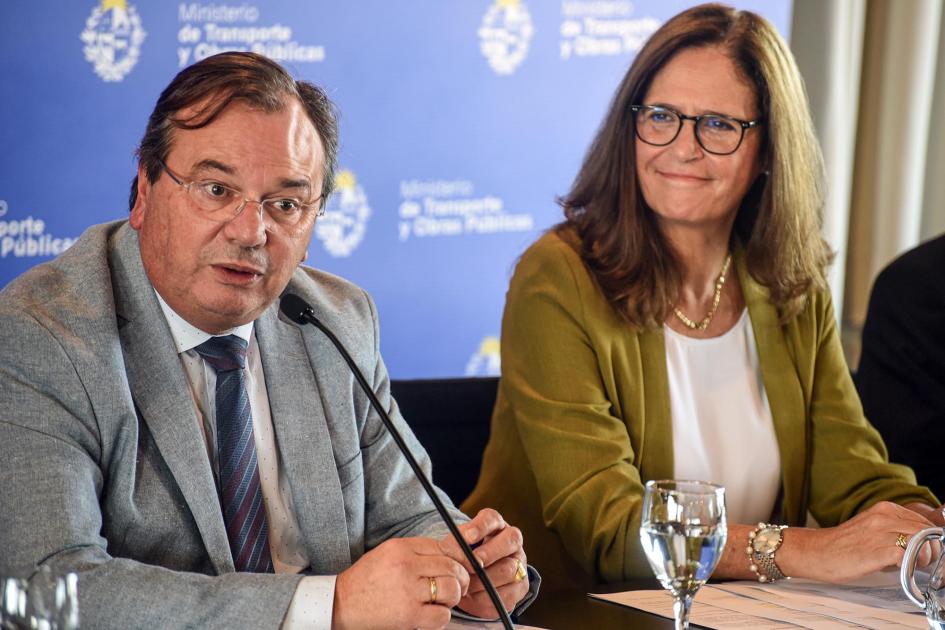 Oratoria del ministro José Luis Falero Falero habla junto a Facio
