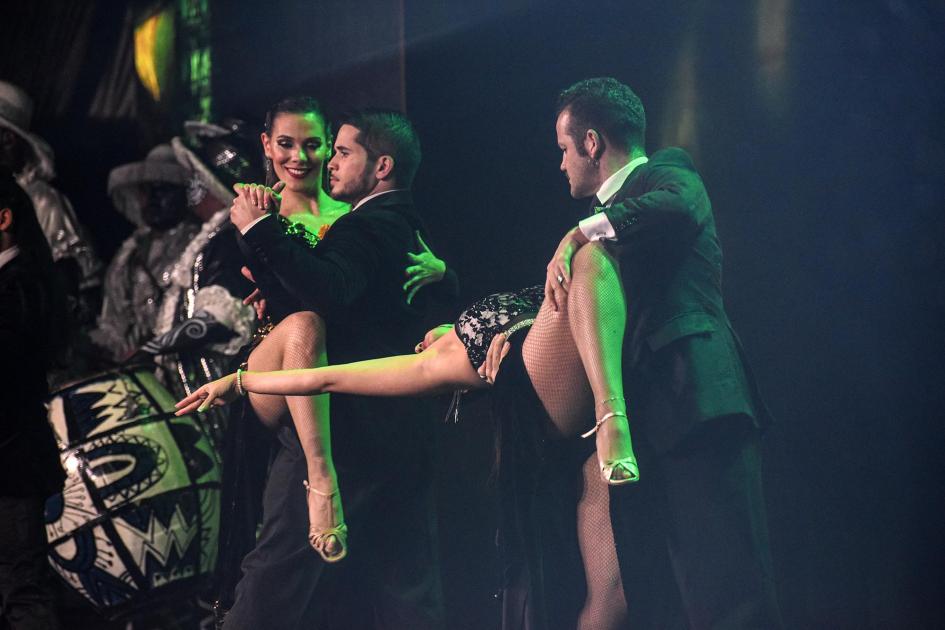 Cierre con espectáculo de tango y candombe. Cierre con espectáculo de tango y candombe.