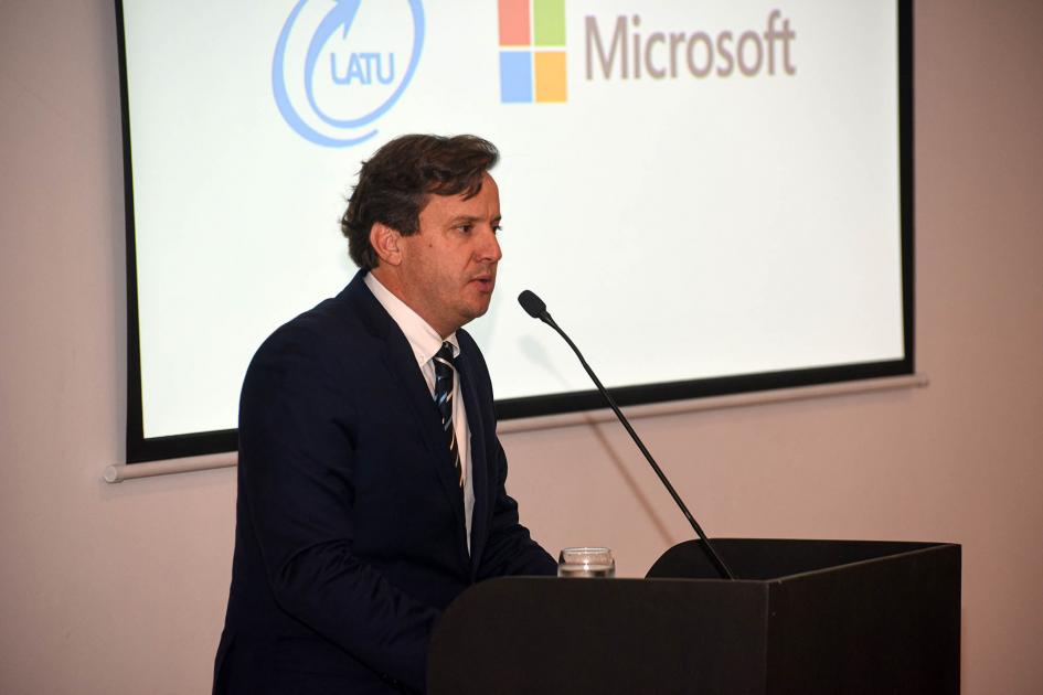 Chief scientist y lab director de Microsoft AI for Good Research Lab, Juan Lavista Ferres Chief scientist y lab director de Microsoft AI for Good Research Lab, Juan Lavista Ferres