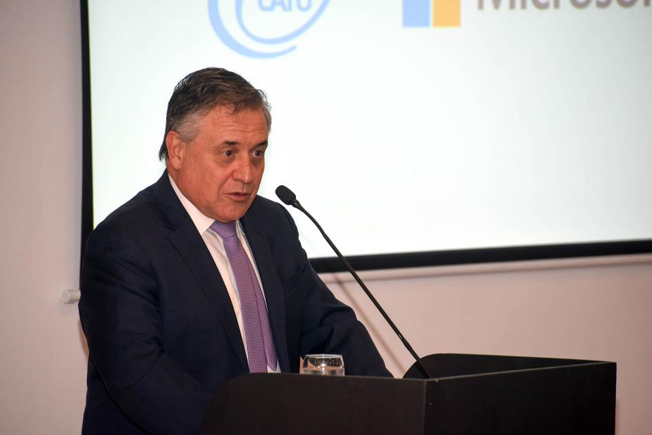 Ministro de Industria, Energía y Minería, Ing. Omar Paganini