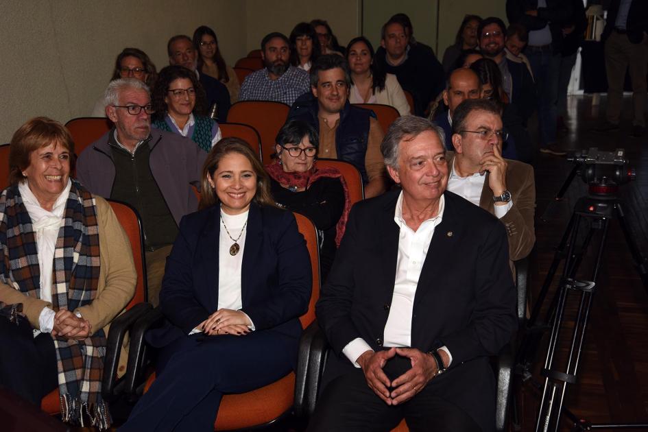 Autoridades nacionales y del MIEM asistieron al lanzamiento de la hoja de ruta forestal-maderera Público; en primera fila, Mattos, Pecoy y Antía
