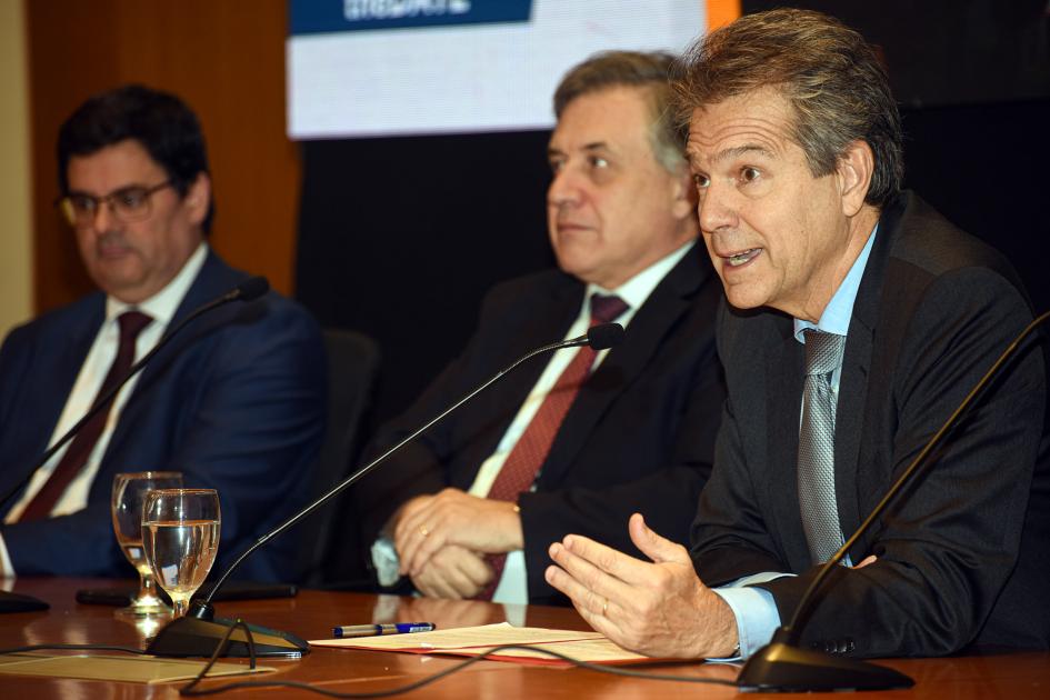 Representante del Grupo BID en Uruguay, Luiz Ros. Representante del Grupo BID en Uruguay, Luiz Ros.