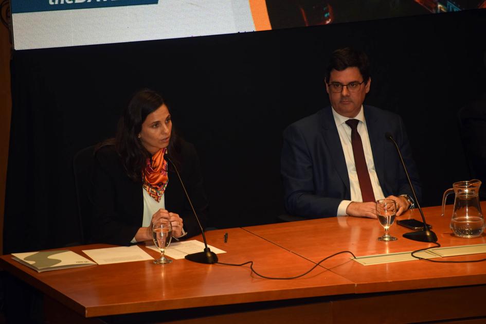 Discurso de la especialista sectorial de Energía del Grupo BID en Uruguay, Cecilia Correa. Discurso de la especialista sectorial de Energía del Grupo BID en Uruguay, Cecilia Correa.