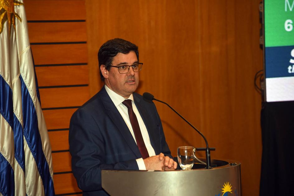 Director nacional de Energía, Fitzgerald Cantero. Director nacional de Energía, Fitzgerald Cantero.