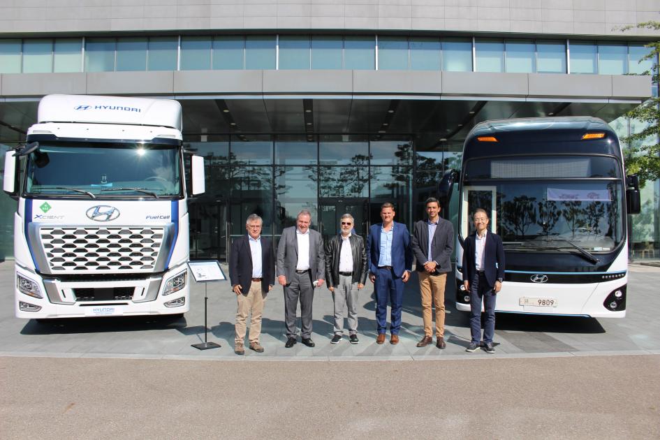 Omar Paganini visitó el centro de Innovación+Desarrollo de Hyundai Motors en Corea del Sur.