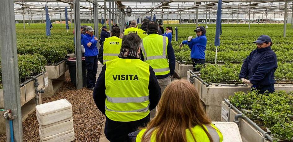 Visita de las autoridades al vivero Santana (UPM)