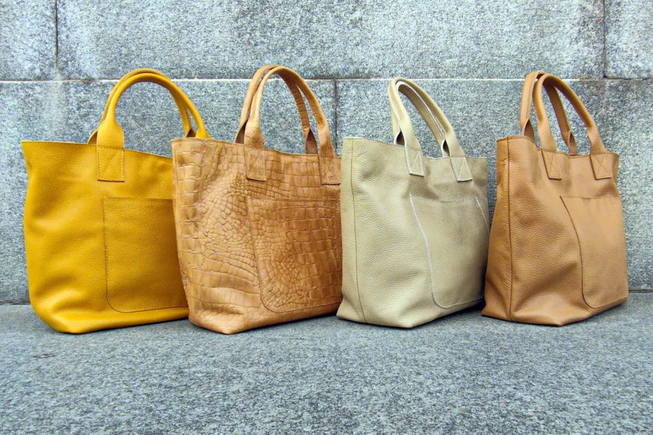 El trabajo de Silvina Santillán, de Trendy Cueros Bolsos de distintos colores