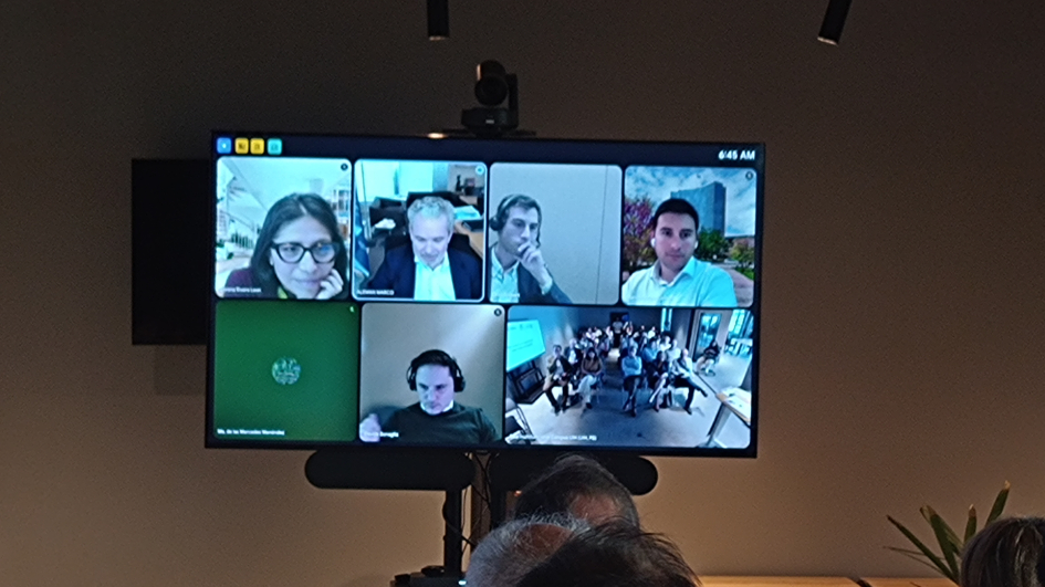 Técnicos de la OMPI presentando el Índice Mundial de Innovación 2025. Foto: DNPI tv con reunión virtual