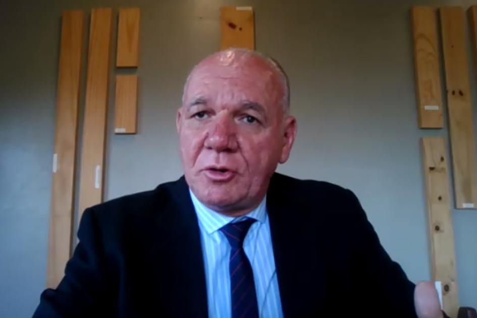 Subsecretario Walter Verri Imagen del subsecretario Verri, hablando