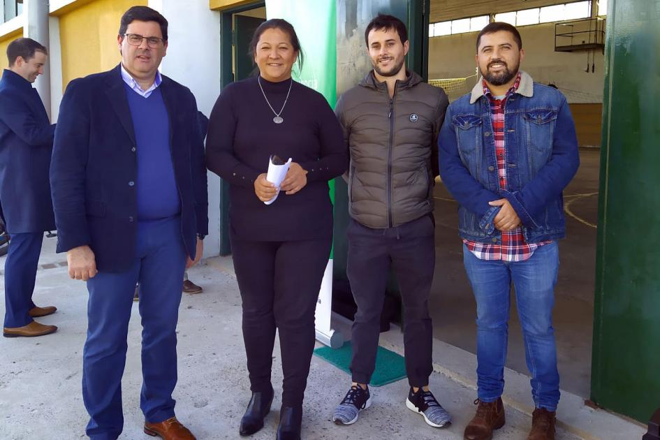 Inauguración en gimnasio de Solís de Mataojo