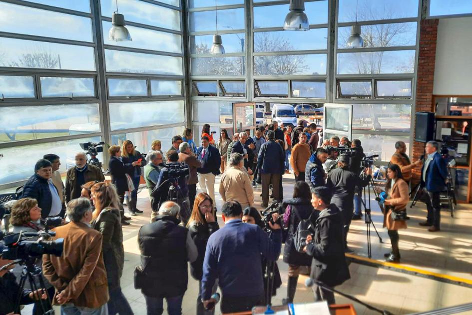 Inauguración del proyecto de eficiencia energética Grupo de gente