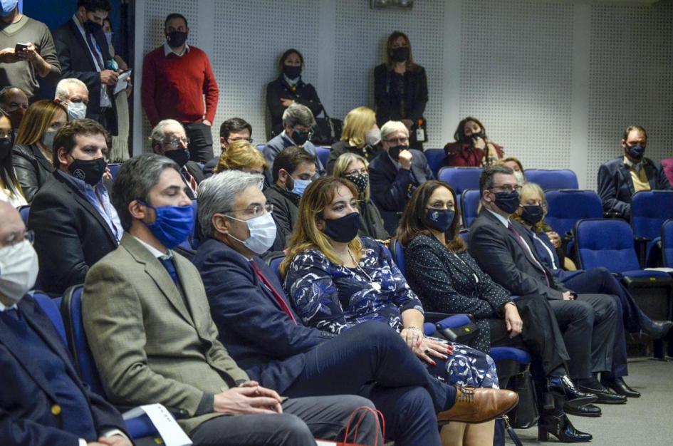 Público en la asunción de autoridades de Ursea
