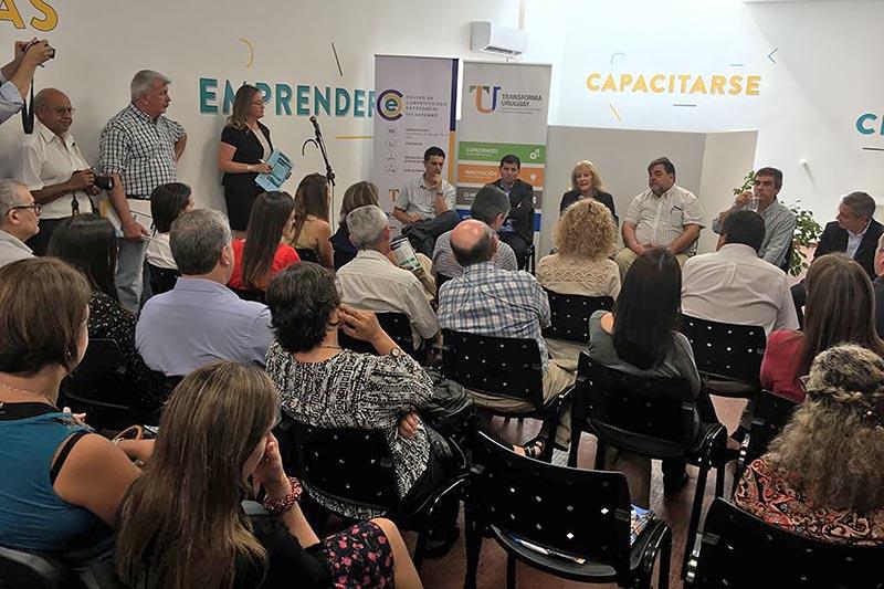 Centros de Competitividad Empresarial Centros de Competitividad Empresarial