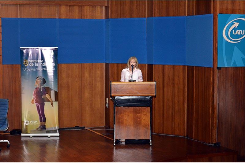Apertura a cargo de la ministra de Industria, Energía y Minería, Ing. Carolina Cosse Apertura a cargo de la ministra de Industria, Energía y Minería, Ing. Carolina Cosse