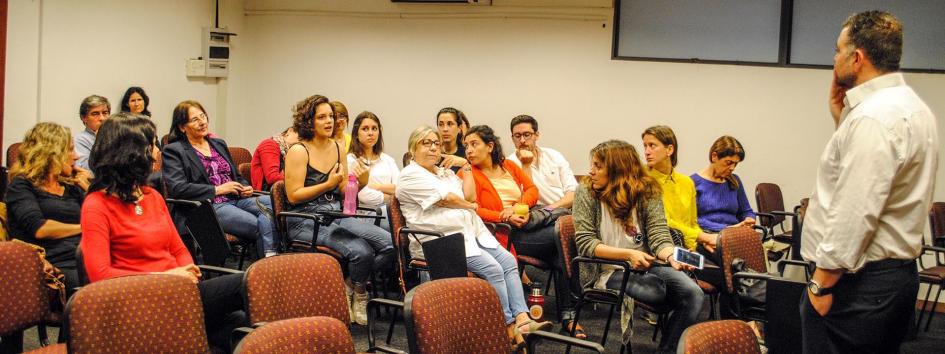 Políticas públicas desde el Enfoque de Masculinidades Políticas públicas desde el Enfoque de Masculinidades