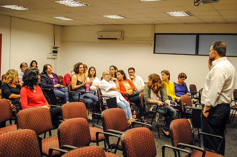 Políticas públicas desde el enfoque de masculinidades Políticas públicas desde el enfoque de masculinidades