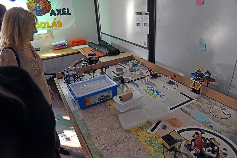 Visita a la sala de robótica Visita a la sala de robótica