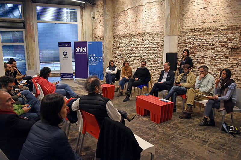 Lanzamiento del evento con ronda de expositores Lanzamiento del evento con ronda de expositores