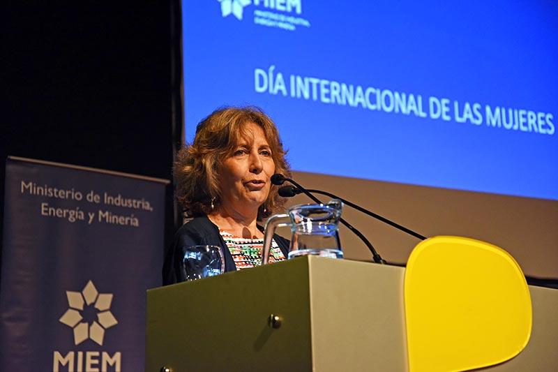 Palabras de la directora del Instituto Nacional de las Mujeres del MIDES, Mariela Mazzotti Palabras de la directora del Instituto Nacional de las Mujeres del MIDES, Mariela Mazzotti
