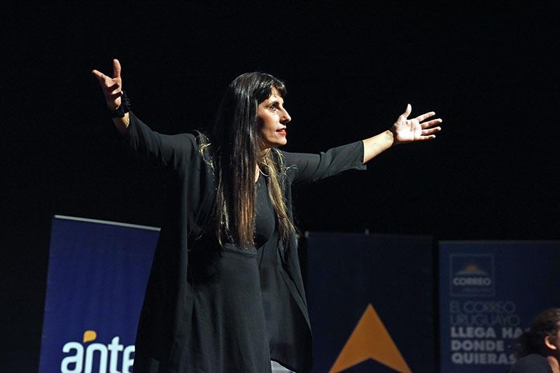 Un poco de humor de la mano de Laura Falero Un poco de humor de la mano de Laura Falero