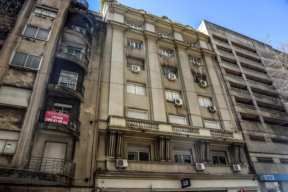 Edificio ARNR Fachada ARNR