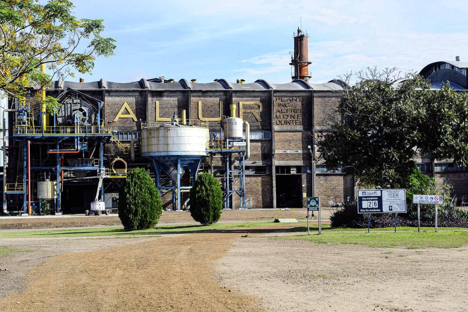 Planta de ALUR Planta de ALUR desde el exterior