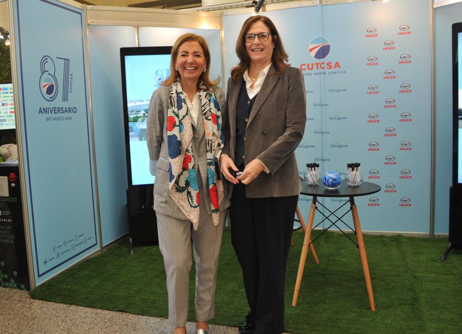 Expo Movilidad Eléctrica 2024 Autoridades en la exposición