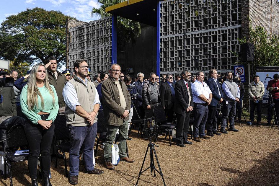 Público de la actividad Público de la actividad, de pie