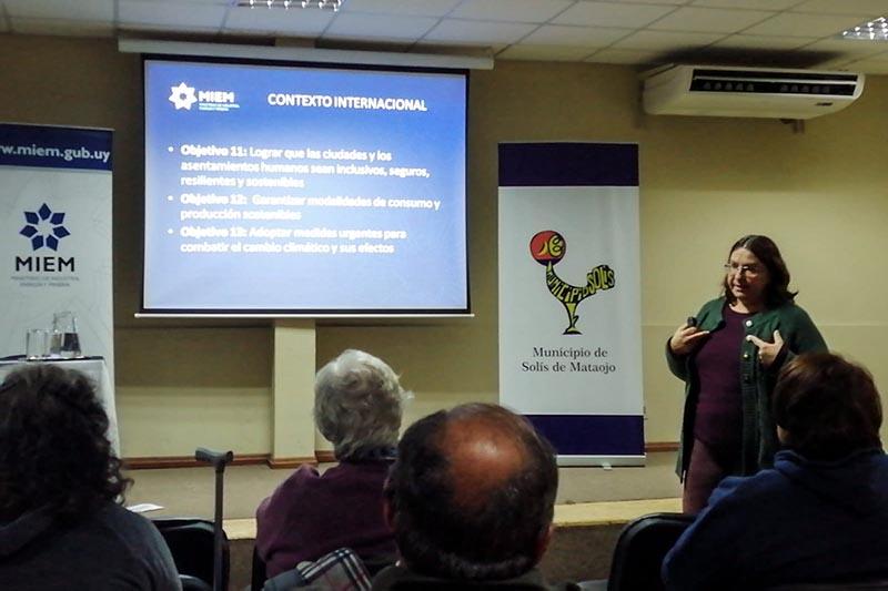 Charla sobre Cambio Climático Charla sobre Cambio Climático