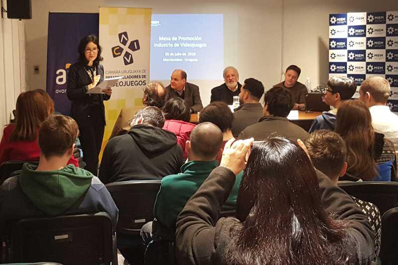 Actividad de la Mesa de Promoción de la Industria del Videojuegos Actividad de la Mesa de Promoción de la Industria del Videojuegos