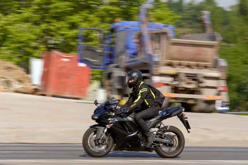 Importación de neumáticos de motos Importación de neumáticos de motos