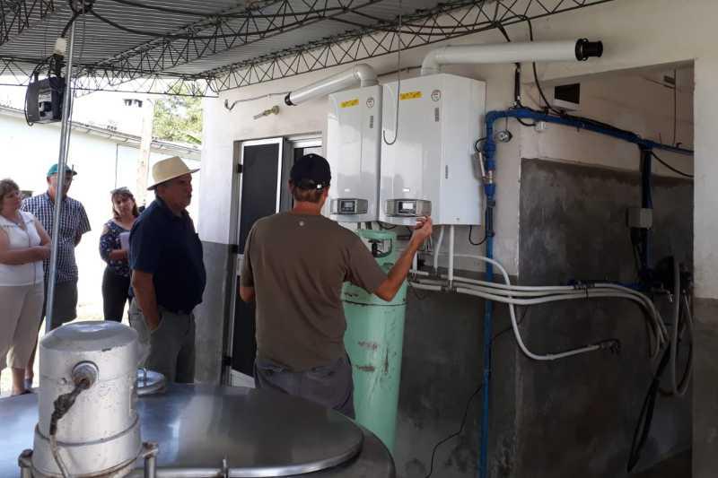 Calentamiento de agua y automatismo en quesería artesanal Calentamiento de agua y automatismo en quesería artesanal