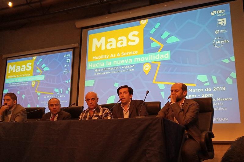 Mesa de apertura Jornada de conferencias sobre movilidad eléctrica Mesa de apertura Jornada de conferencias sobre movilidad eléctrica